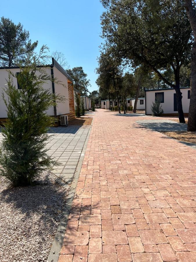 Mobile Home La Vida Biograd Na Moru Exterior photo